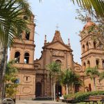 1024px-Catedral_de_Santa_Cruz_-_Bolivia (1)