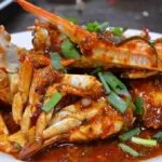 eating prawns in penang