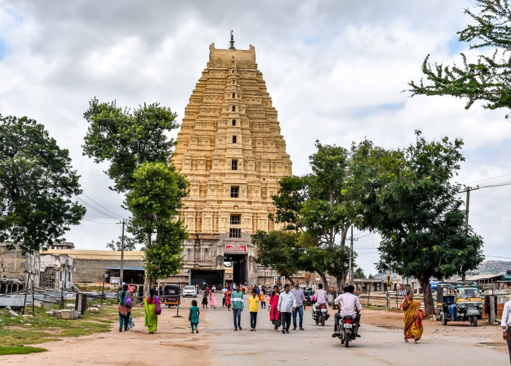 virupaksha+temple+hampi+hindu+temple+karnataka