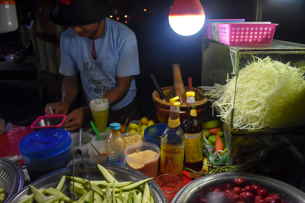 12 Myanmar Traditional Food – Eating My Way Through Burma 8 myanmar-traditional-food