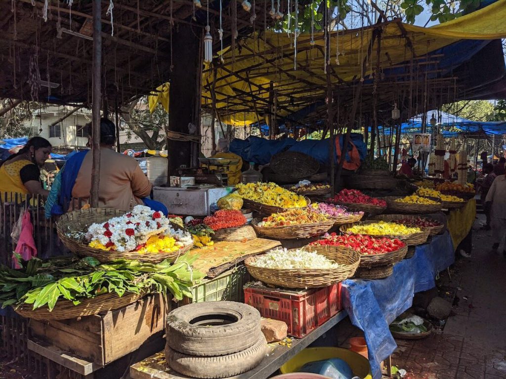 Highs and Lows of the Year 2020 – 2021 Plans Included 6 flowers bangalore