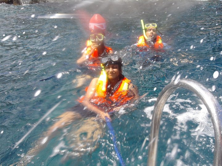 Blunders I Made as a Novice Traveler (+ Backpacking Tips) 3 snorkeling in tioman islands malaysia
