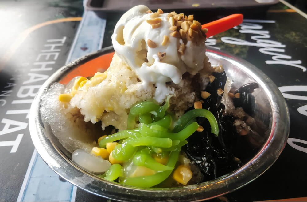 My Journey With Street Food of Malaysia – A Photo Essay 31 Ais kacang on top of Penang hill