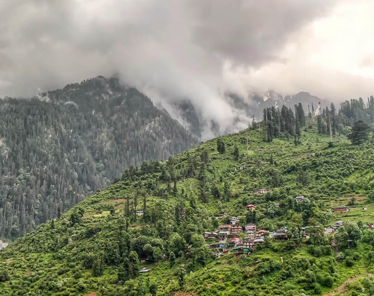 shila+village+manikaran+sosan+parvati+valley+himachal+pradesh homes most offbeat homestays in india