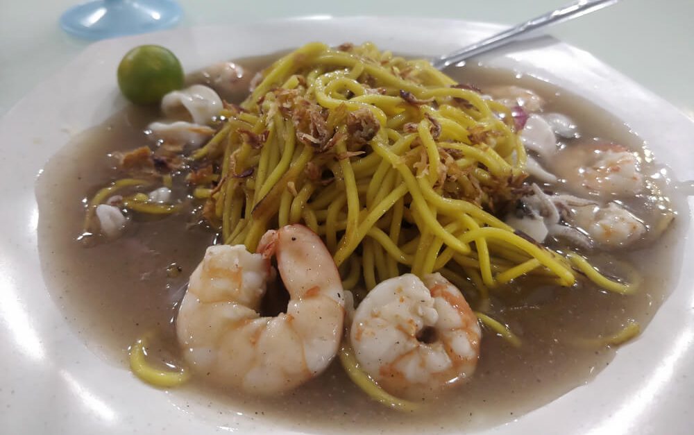My Journey With Street Food of Malaysia – A Photo Essay 38 this-prawn-curry-mee-was-horrible.jpg