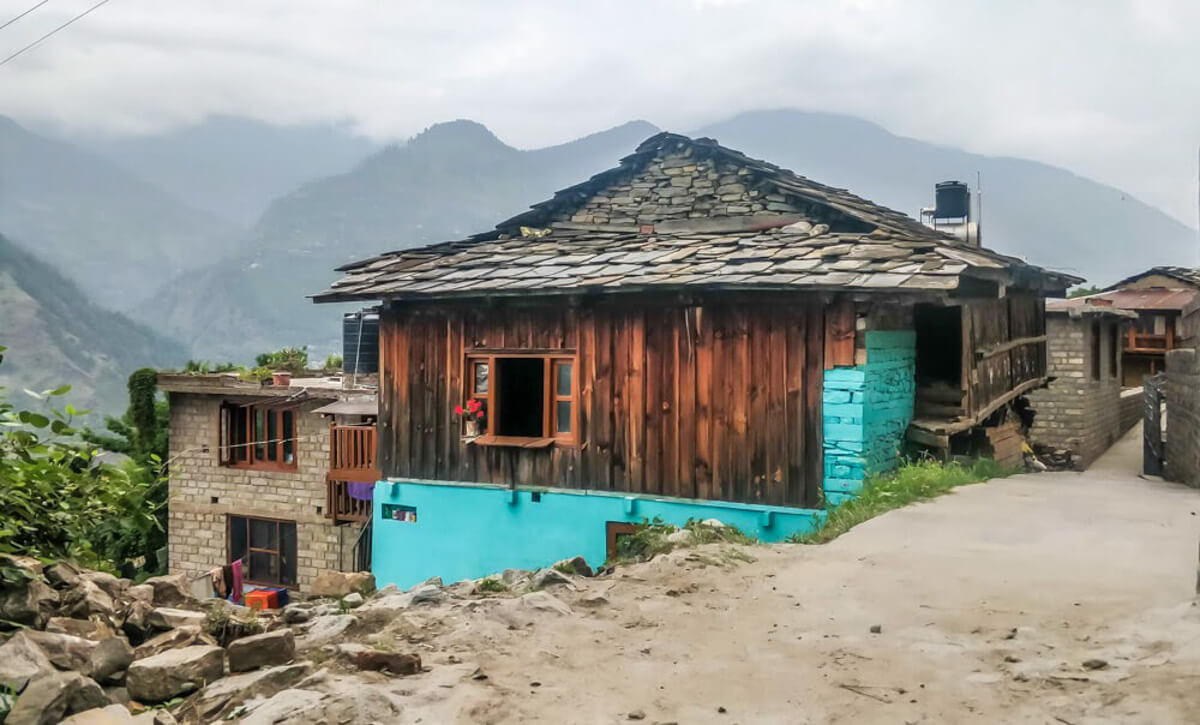 woodhomes+naggar+manali+himachal+pradesh best homestays in india