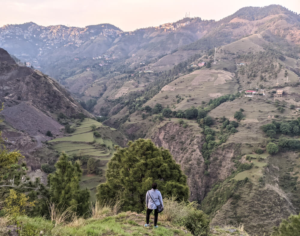 hiking in the himalayas