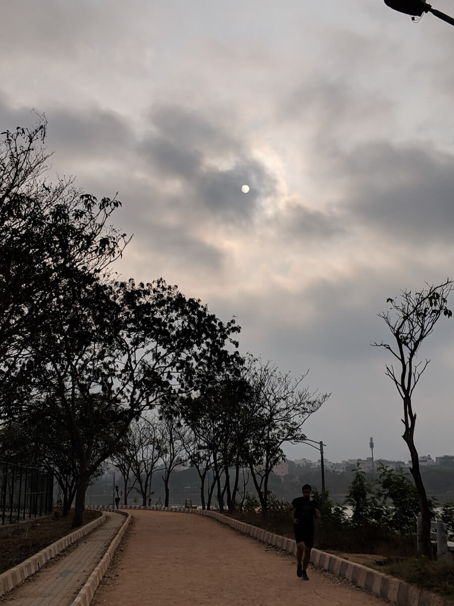 day-looks-like-night-in-hsr-agara-lake-bangalore.jpg