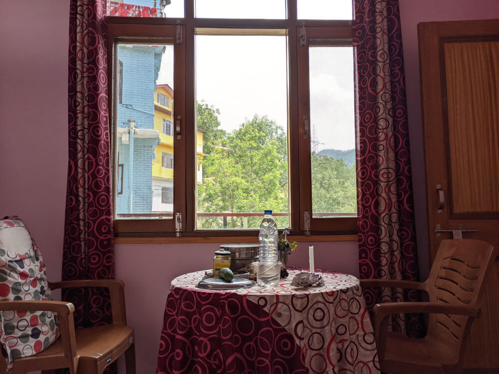 Loitering Around Shakrala (Mehli) Village, Shimla – In Photos 27 dining-and-the-valley-behind