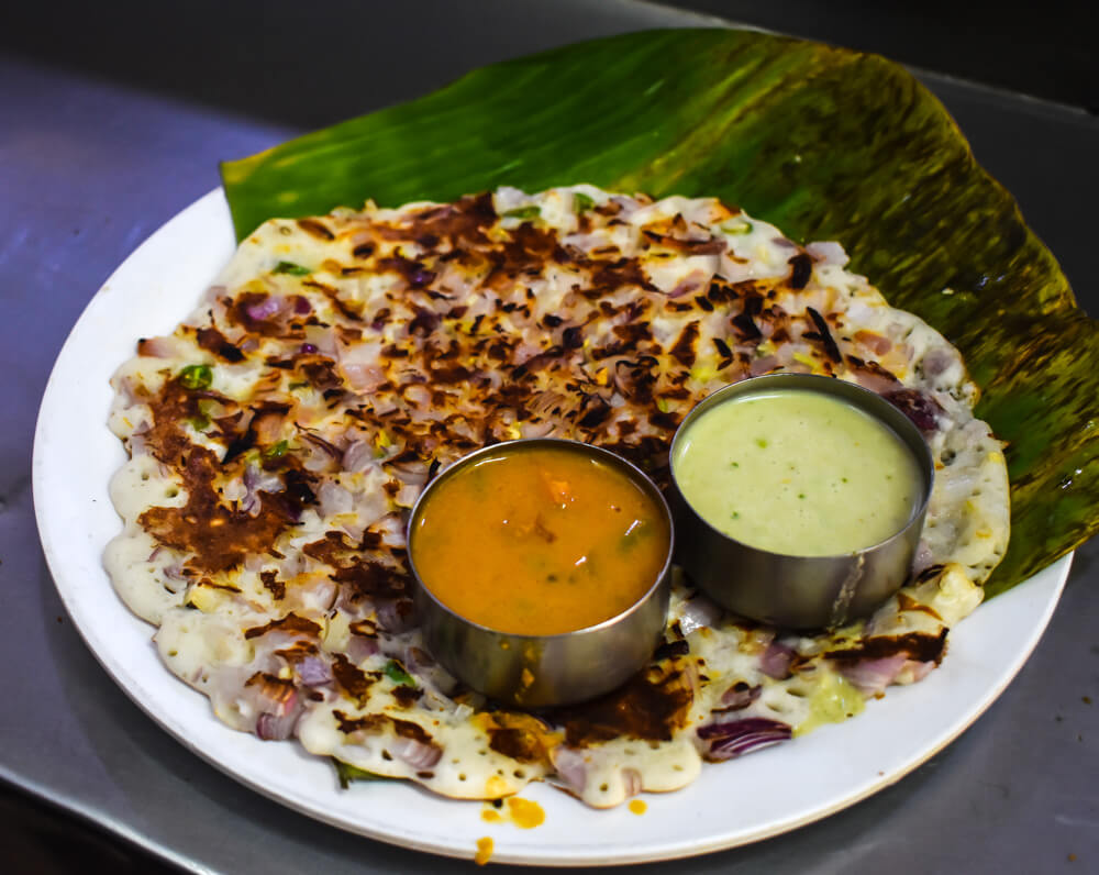 onion utthapam south indian dosa