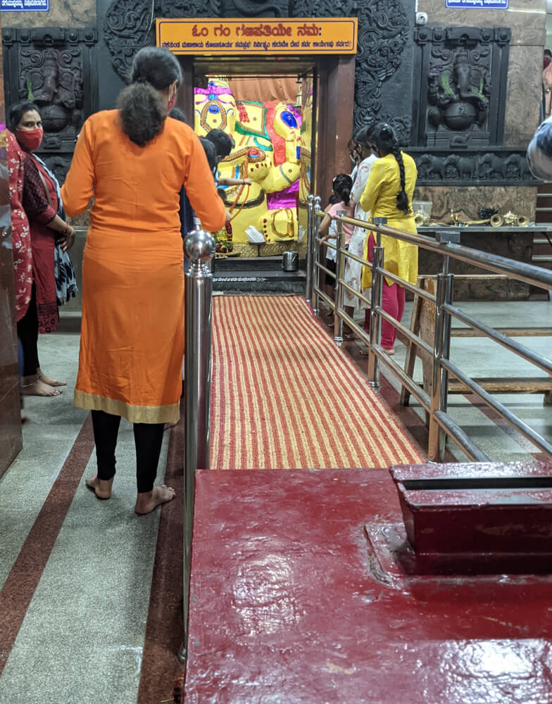 Dodda-ganapathi-temple-in-basavanagudi-bangalore.jpg