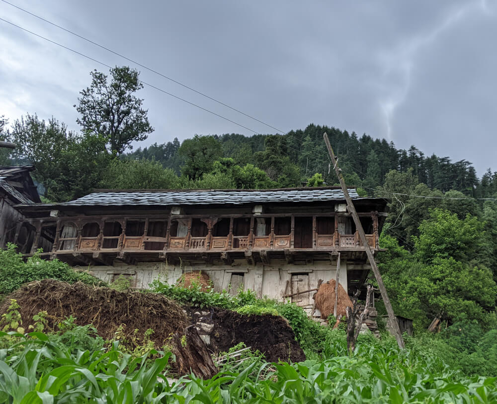 We Dared to Hike to Shikari Devi Temple (Mandi Himachal) On Our Own 76 an old stone and mud house in dharwad