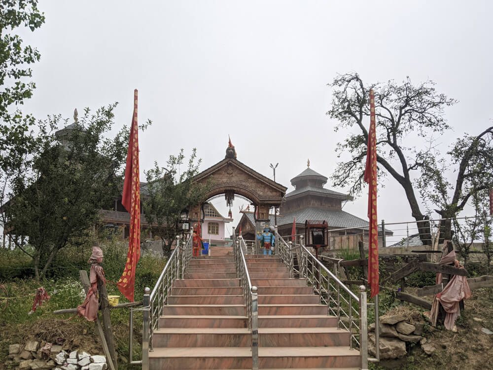 We Dared to Hike to Shikari Devi Temple (Mandi Himachal) On Our Own 3 chindi temple chindi village