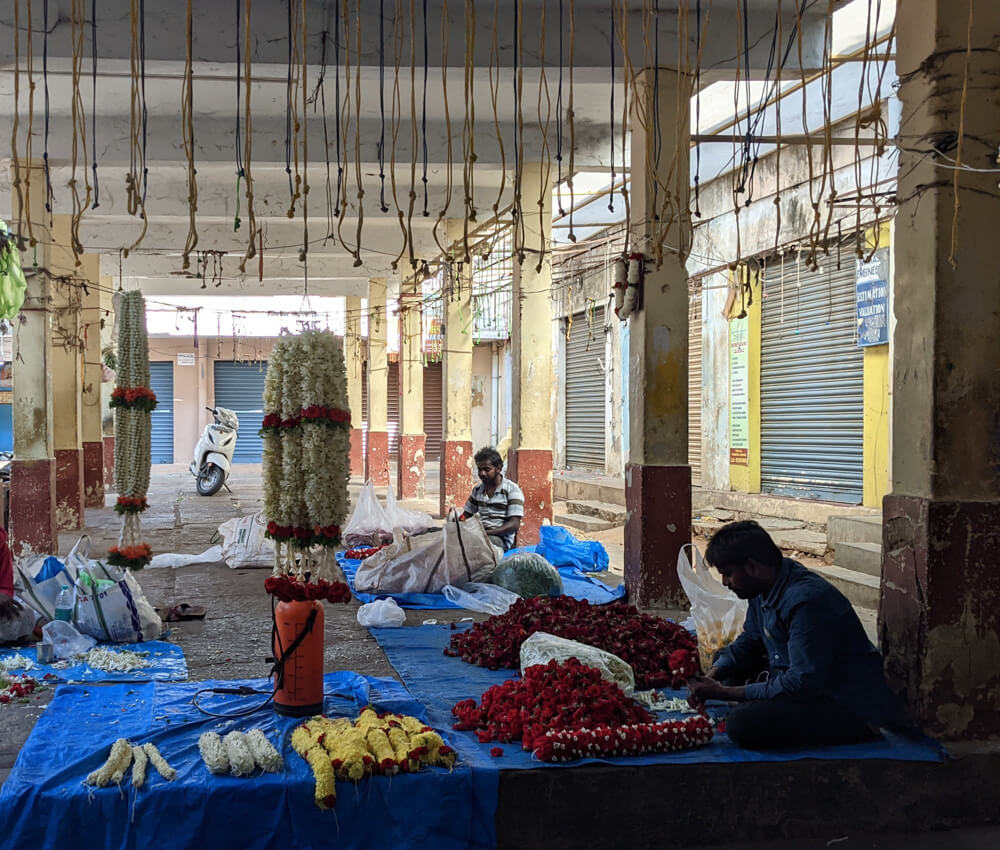 flower market in basavanagudi bengaluru