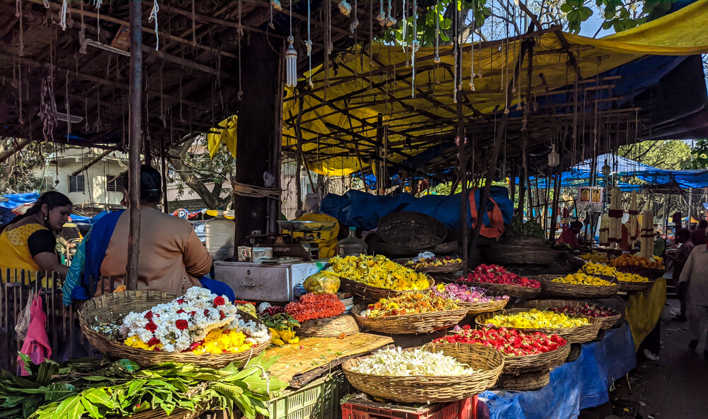 flowers sold in basavanagudi bangalore feature