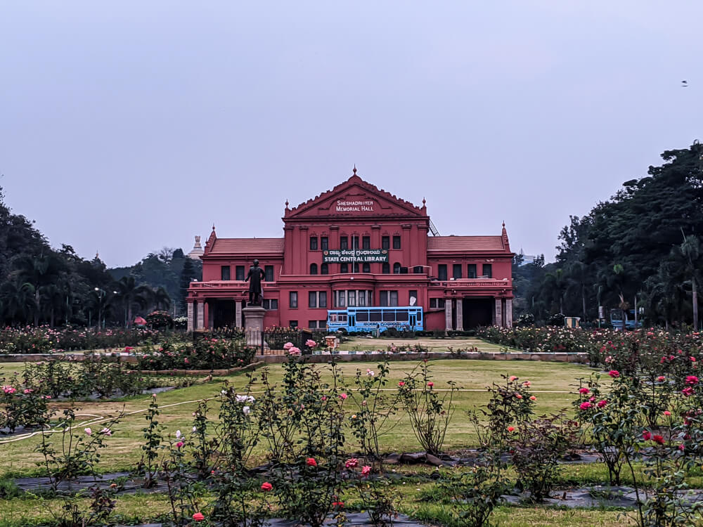 library cubbon park bangalore