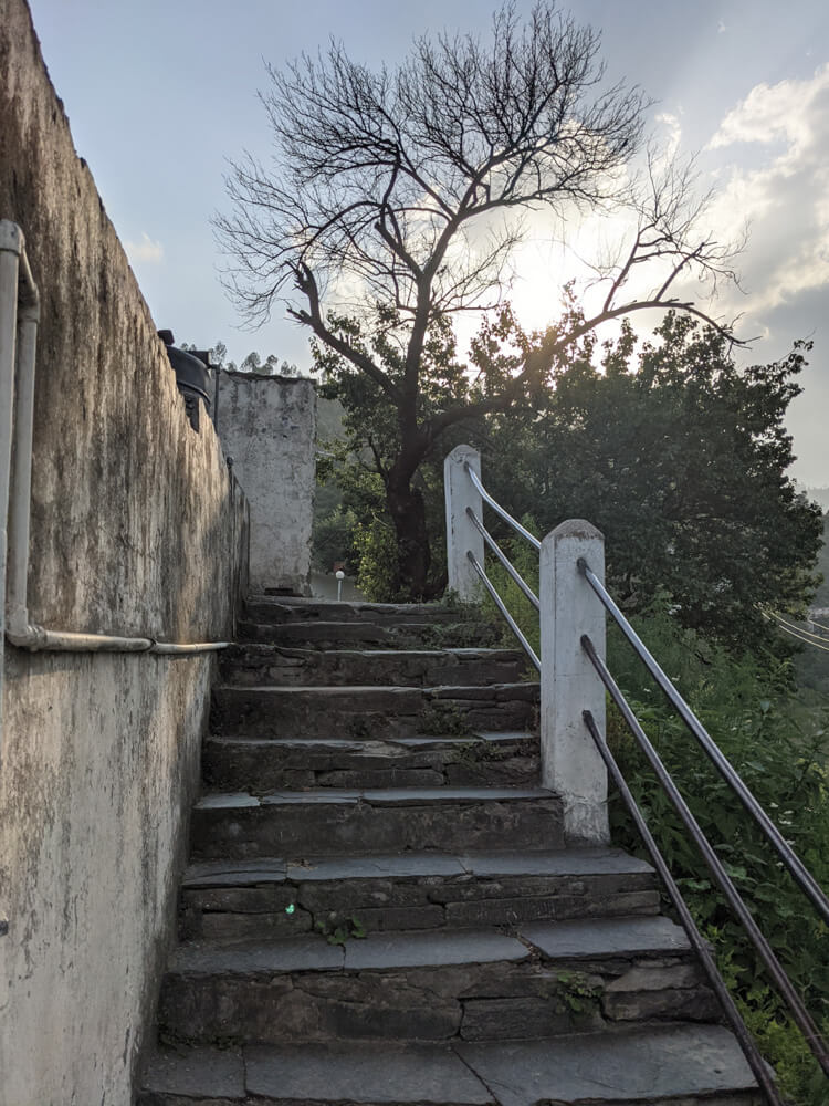 stairs behind mahamaya temple