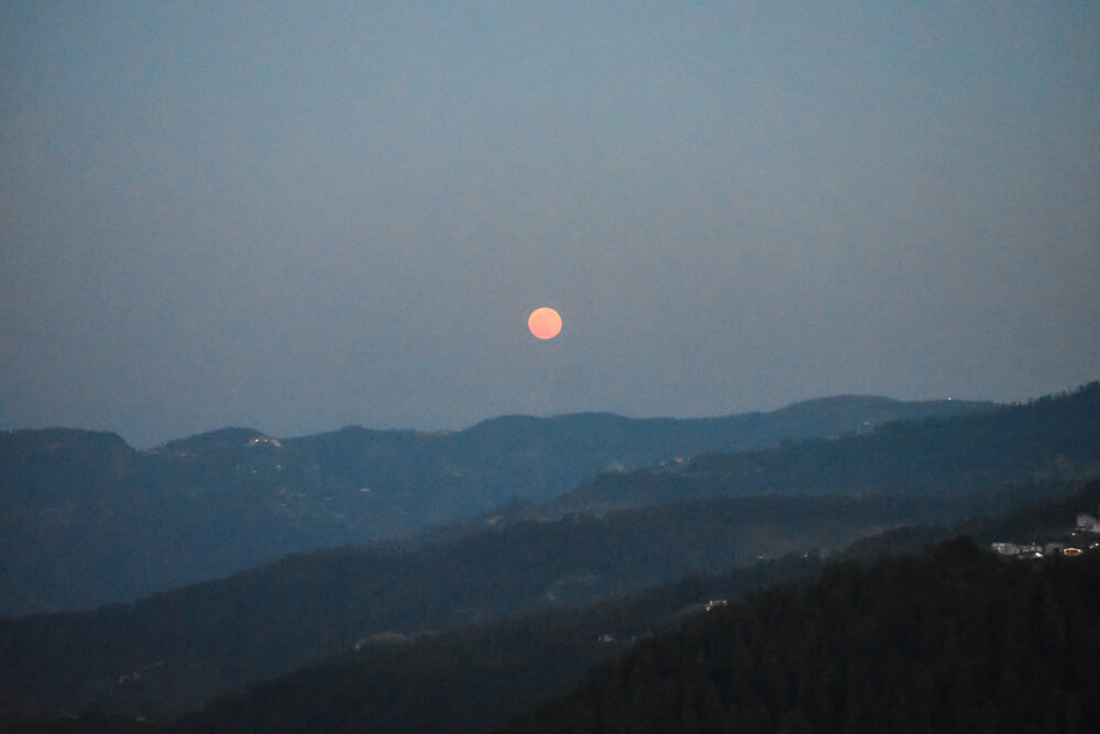 An Itinerant Writer’s Life in Mashobra, Shimla (Along With Things To Do) 29 super flower blood moon May 2021 from Mashobra himachal.jpg