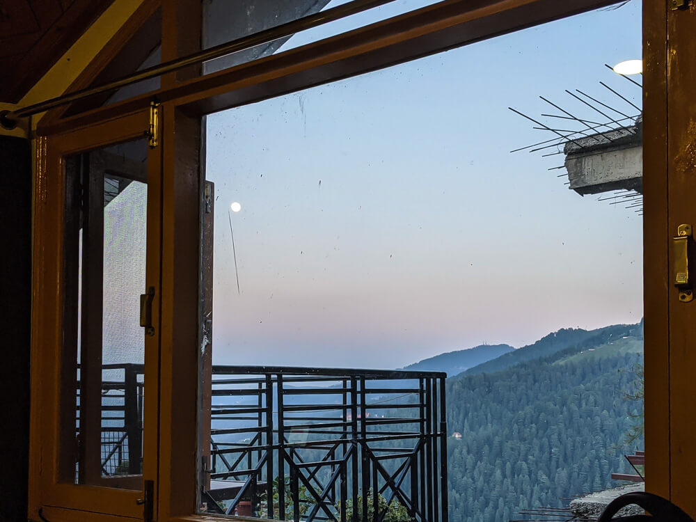 view of full moon from shimla mashobra village.jpg