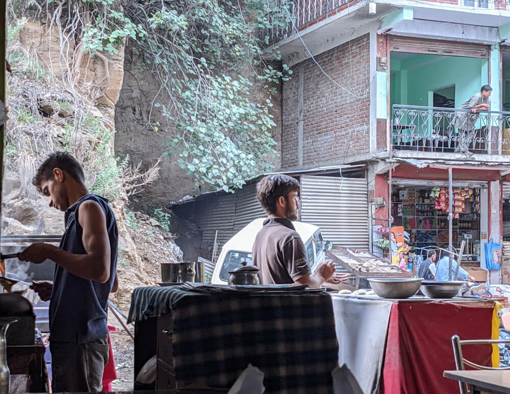 Shoe Shopping in Karsog Mandi – Things Nomadic Writers Have To Do 21 dhaba food in karsog