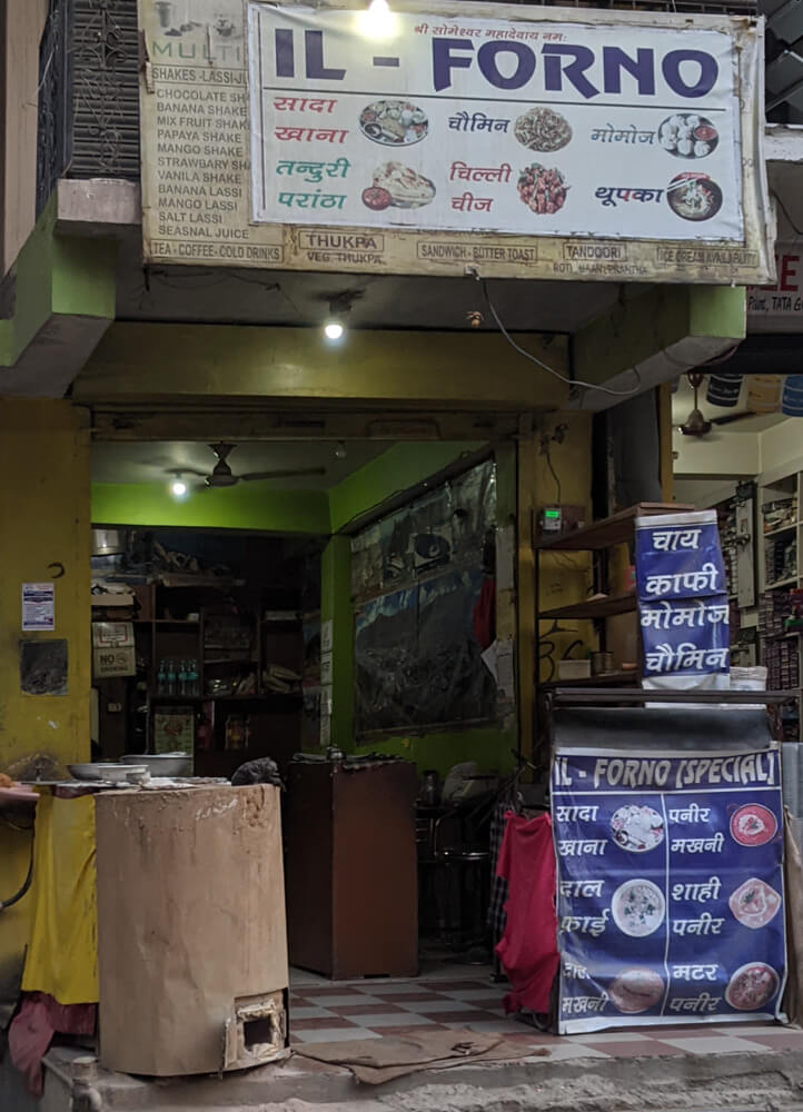 Shoe Shopping in Karsog Mandi – Things Nomadic Writers Have To Do 22 il forno dhaba in karsog mandi