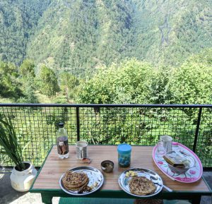 food in himachal homestay self-cooked