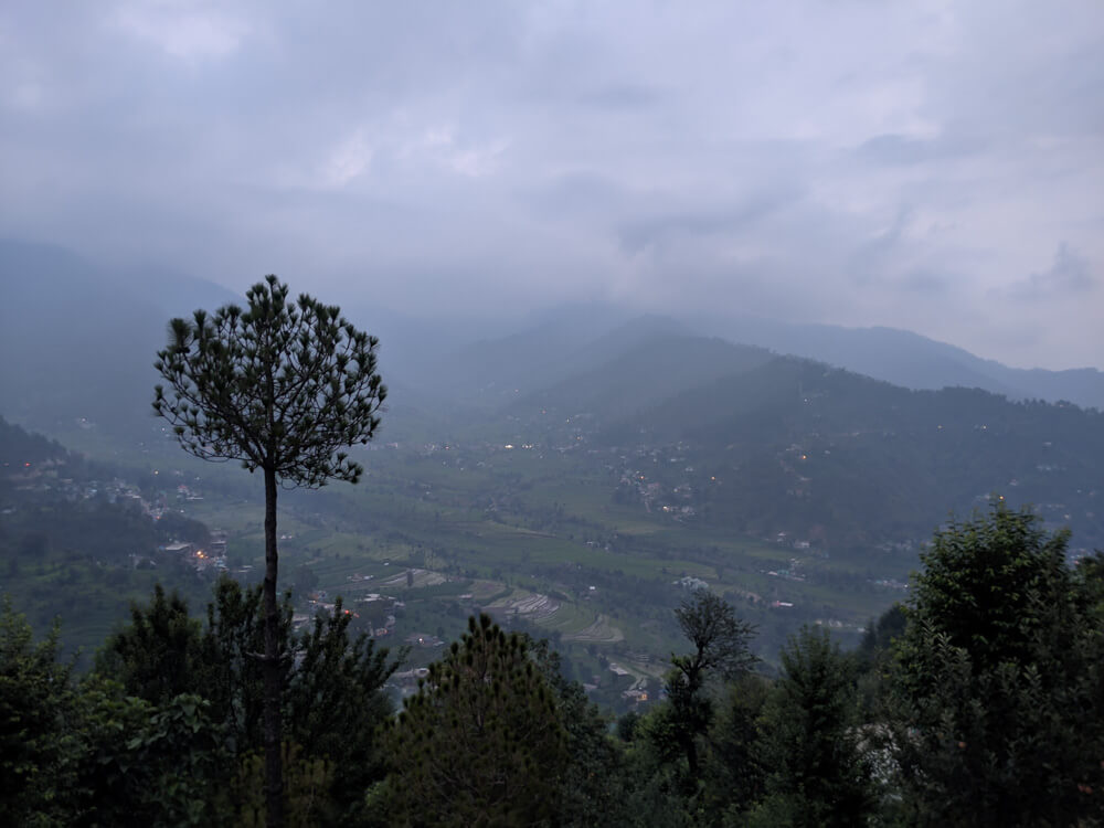 karsog-valley-view-night.jpg