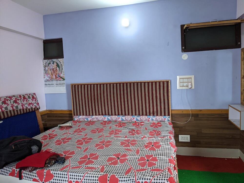 the simple room in aukal village