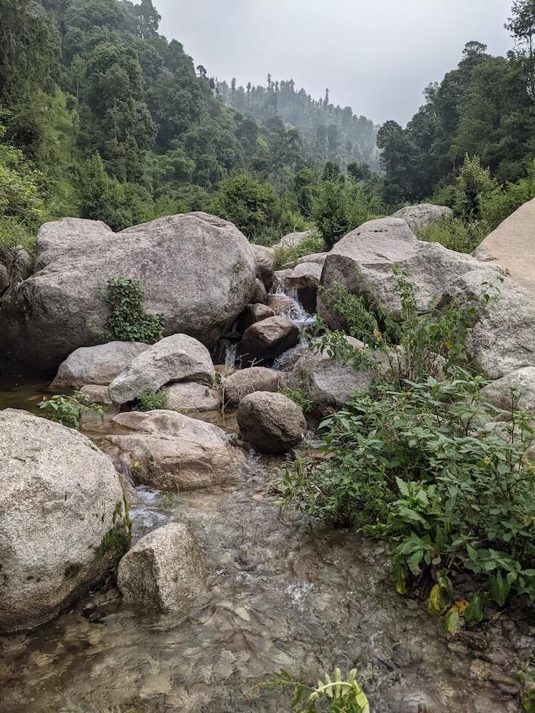 the stream flowing near rohanda village