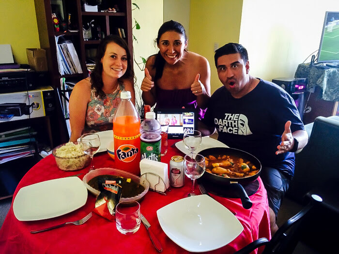 chile+friends+airbnb+hosts+santiago+indian+food on table