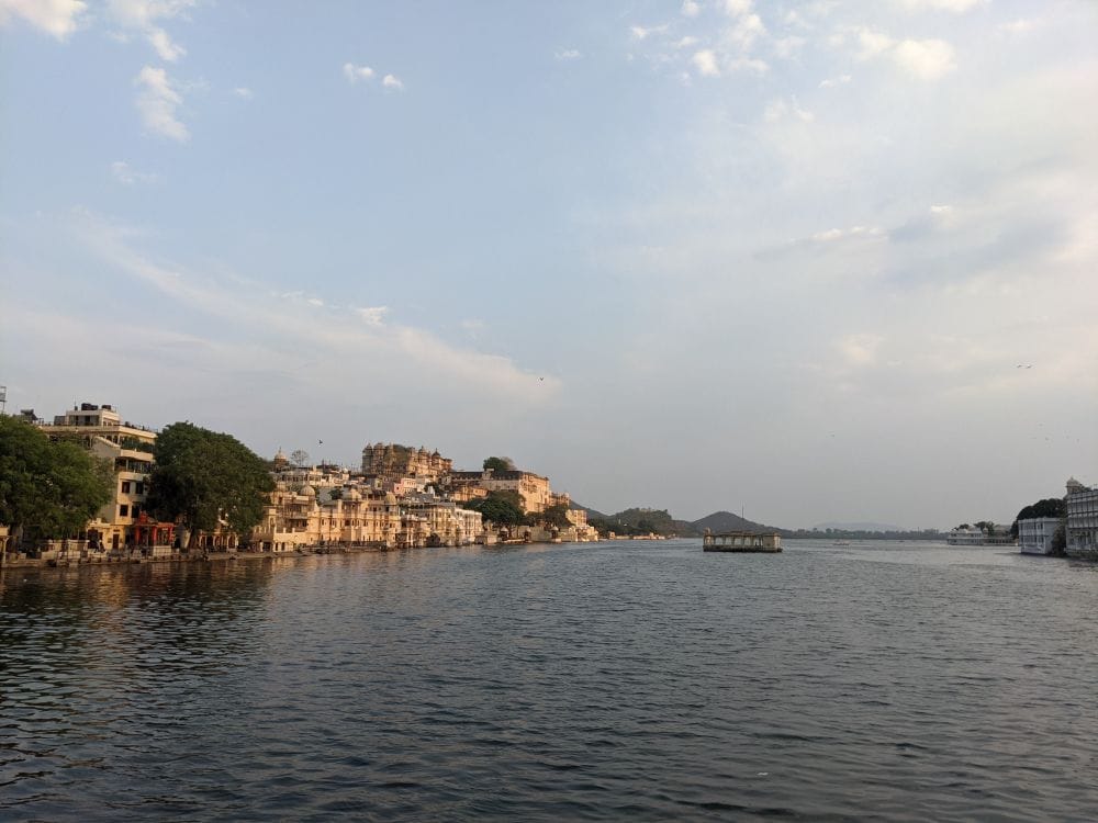 one of the vaster views of the Pichola Lake udaipur