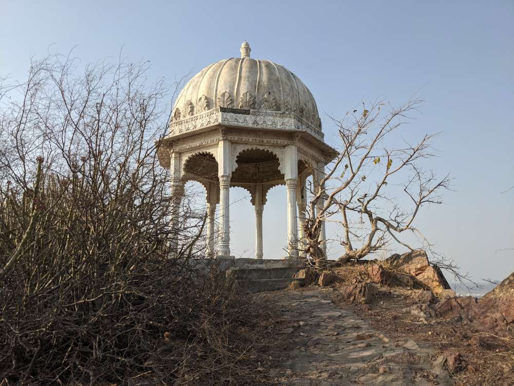 and i am at the top of machala hilla karni mata temple udaipur (1)