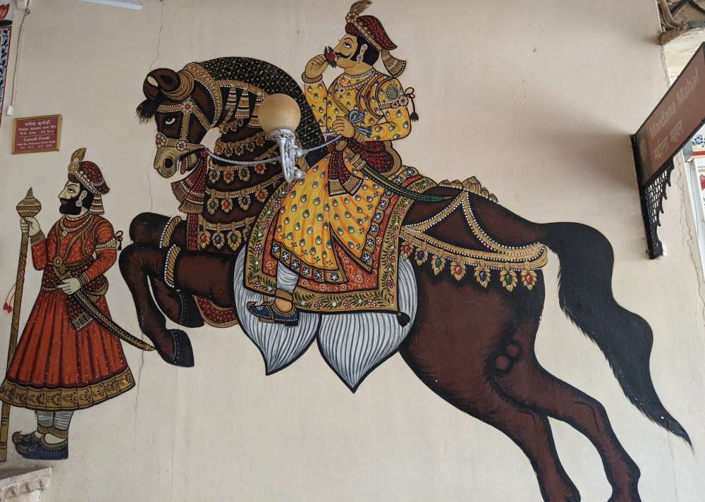 the painting of a mewar king in city palace udaipur rajasthan (1)
