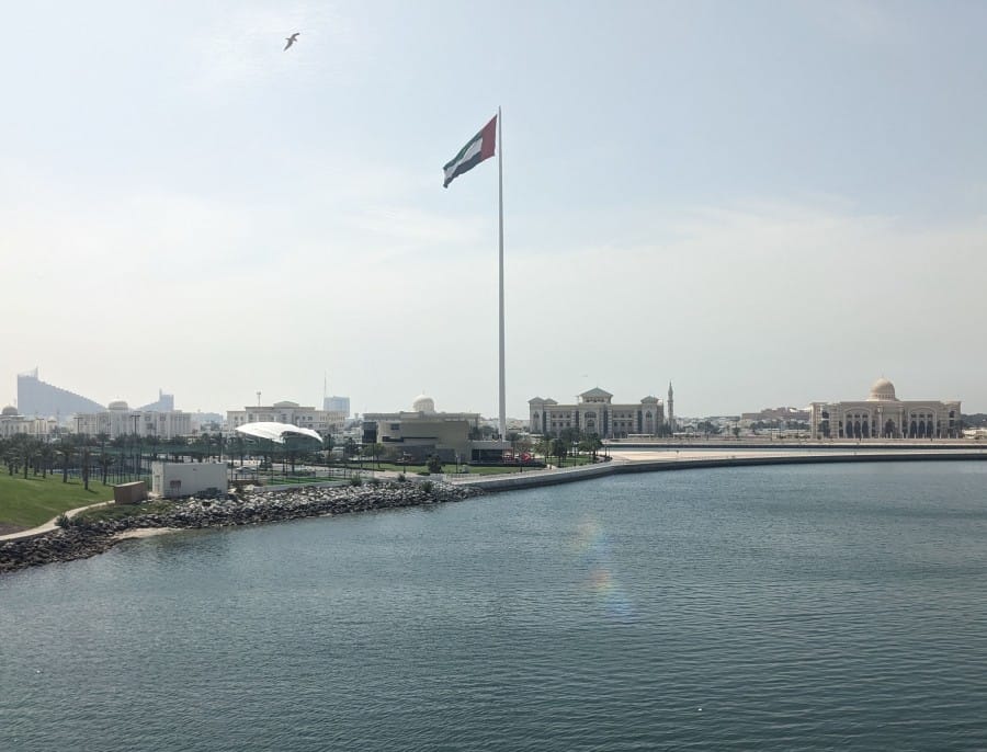 Dusty Sharjah: The Poorer Brother of Abu Dhabi and Dubai 25 the flag island sharjah 1