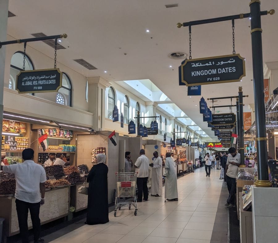 Dusty Sharjah: The Poorer Brother of Abu Dhabi and Dubai 32 the grand grocery souq of sharjah (1)