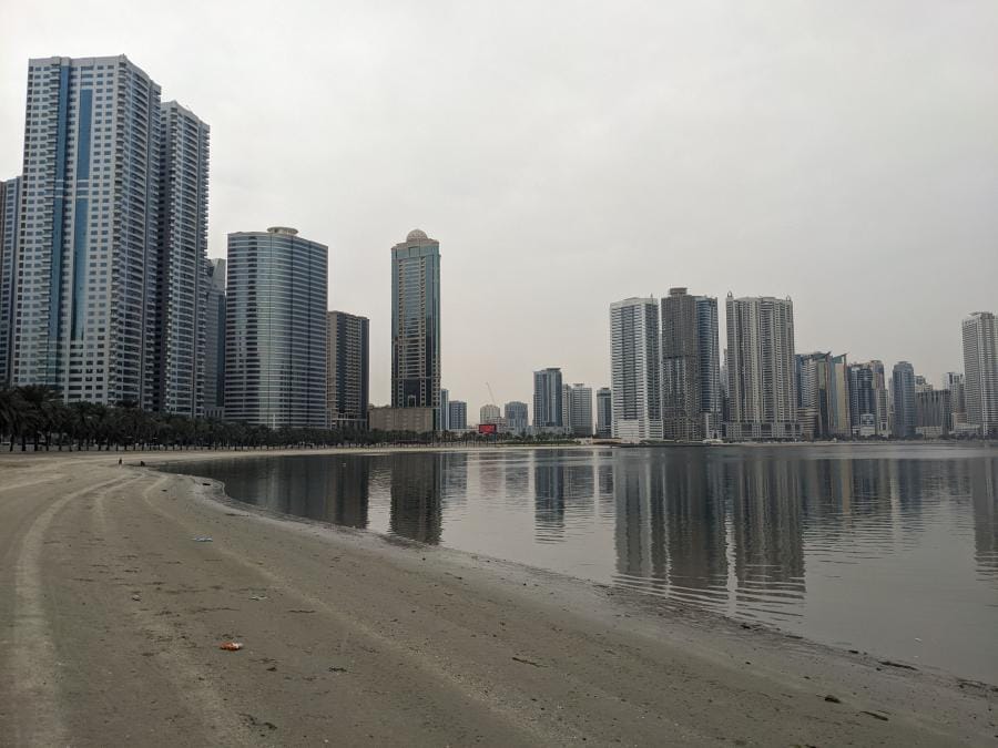 Dusty Sharjah: The Poorer Brother of Abu Dhabi and Dubai 13 the sand part was like this in Sharjah coast