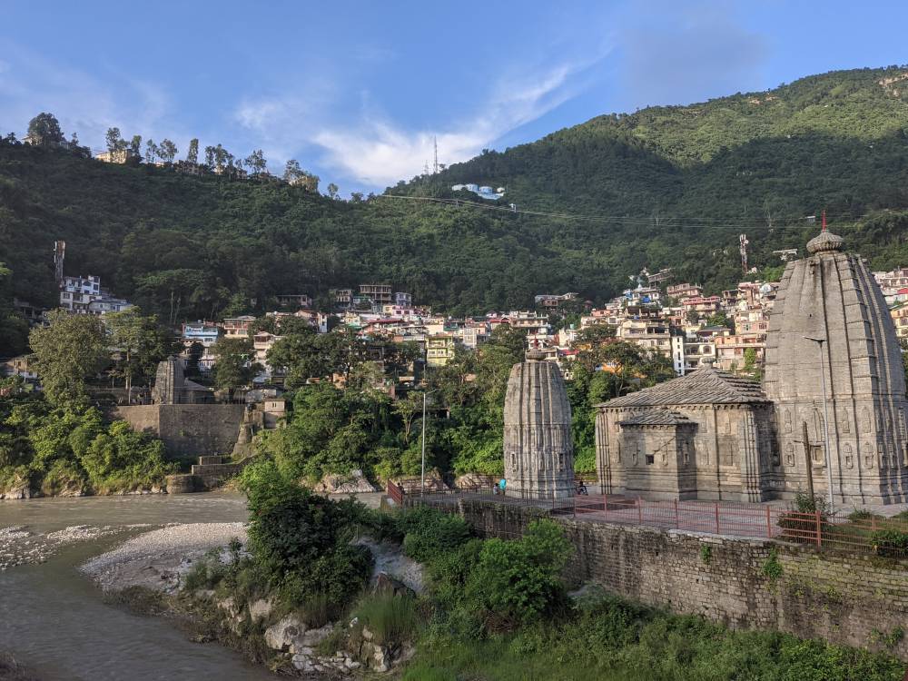 हिमाचल प्रदेश का अदभुत मंडी शहर 7 mandi city himachal pradesh india tempels houses beas river